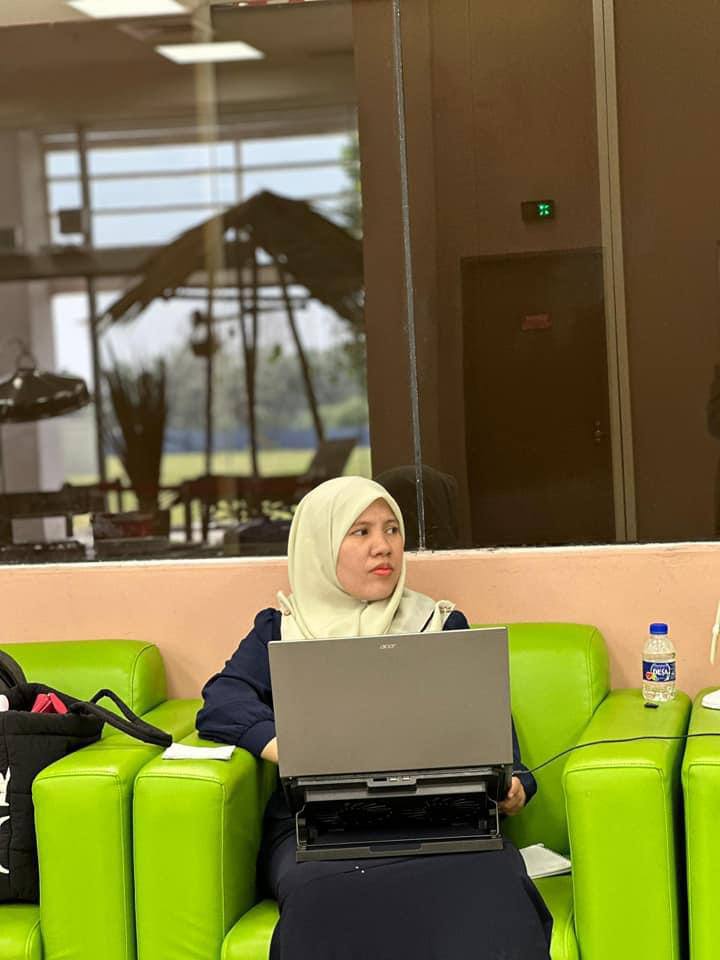 PROJEK BENGKEL MENULIS KISAH HIDUP DAN PENULISAN POPULAR 